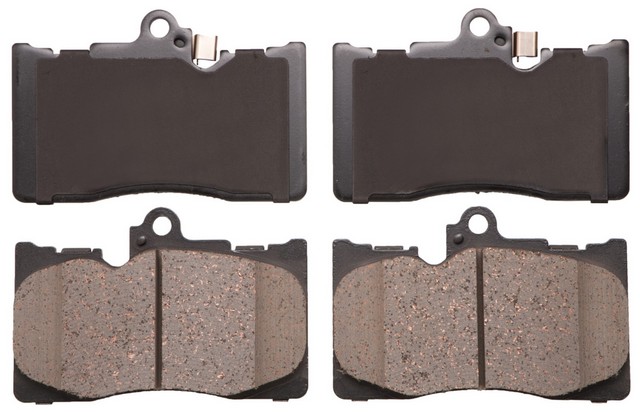 ADVICS AD1118 Disc Brake Pad Set For LEXUS