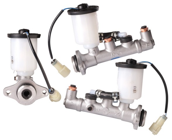 ADVICS BMT-043 Brake Master Cylinder For TOYOTA