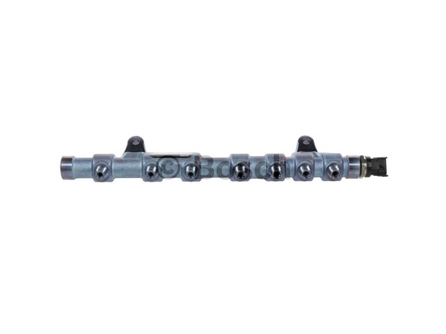 Bosch 0445218026 Fuel Injection Fuel Rail For NISSAN