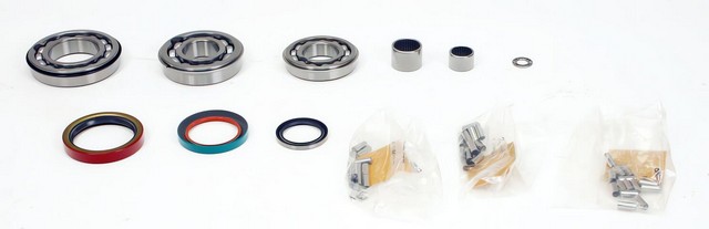 SKF STK29 Manual Transmission Bearing and Seal Overhaul Kit
